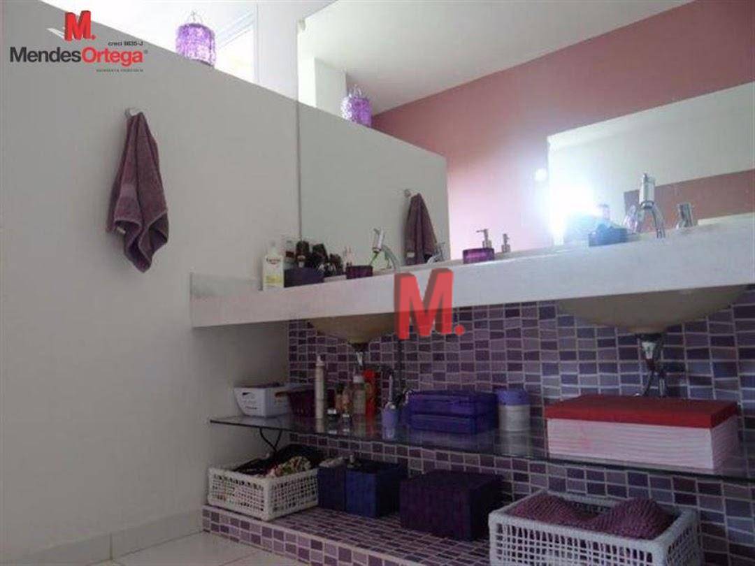 Chácara à venda com 5 quartos, 600m² - Foto 11