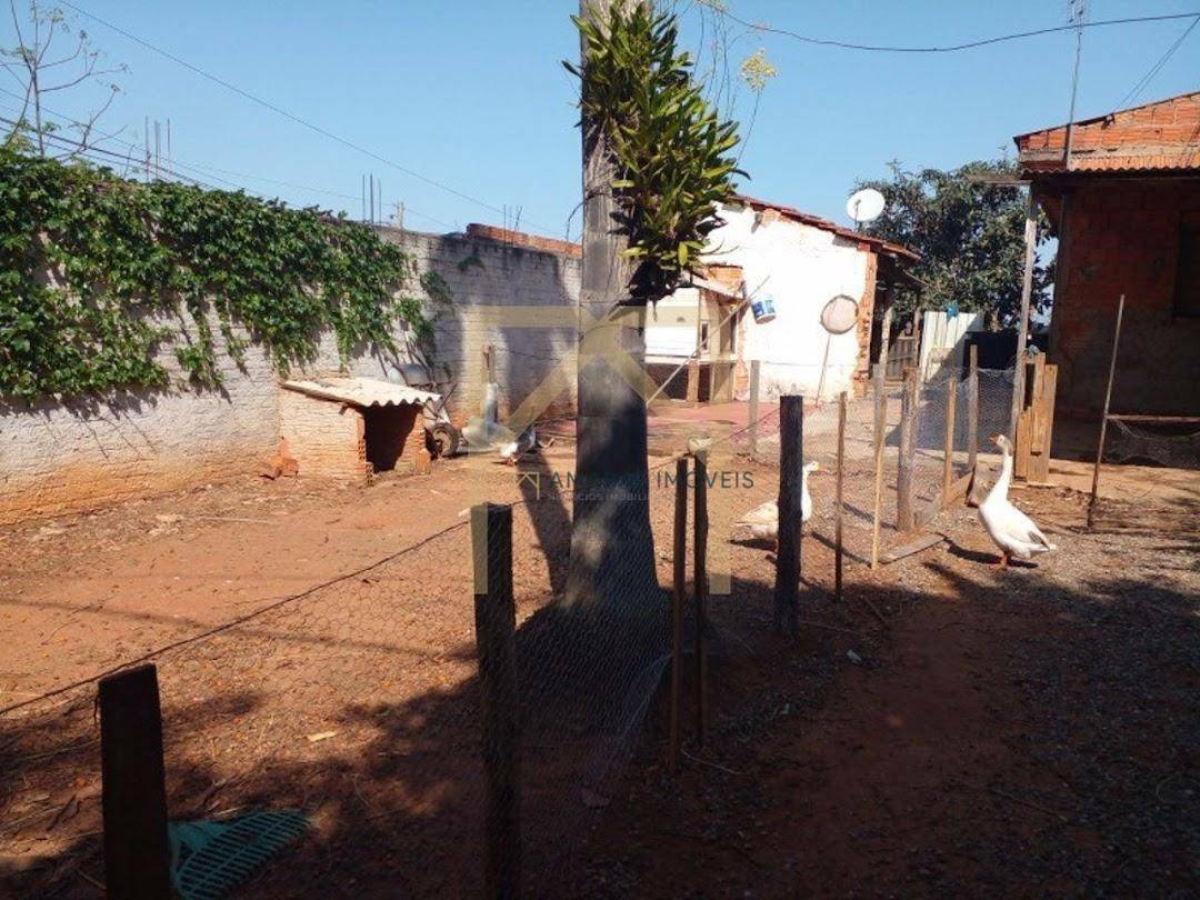 Casa à venda com 2 quartos, 150m² - Foto 20