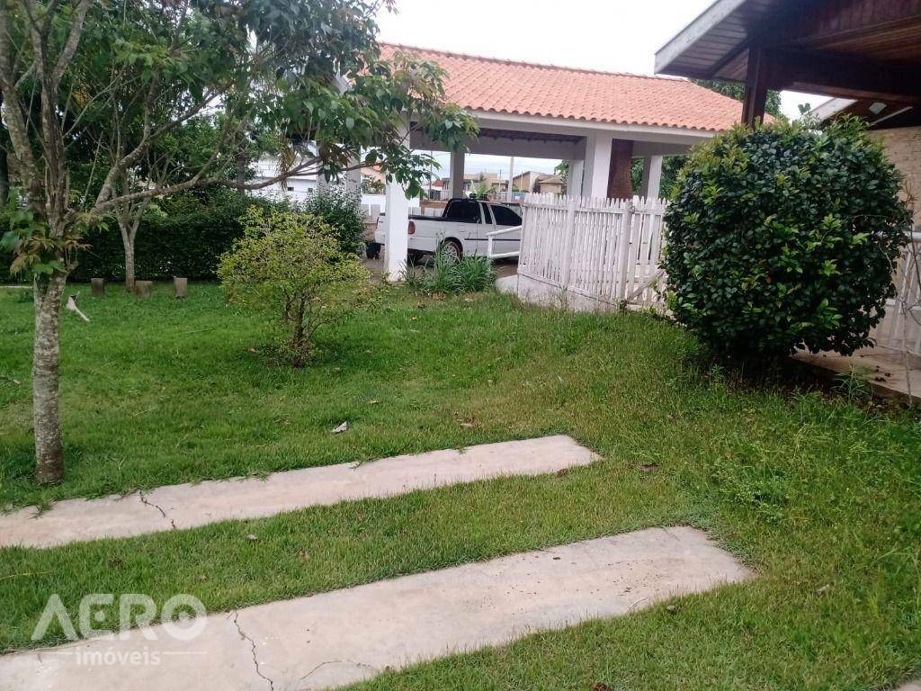 Casa à venda com 5 quartos, 200m² - Foto 19