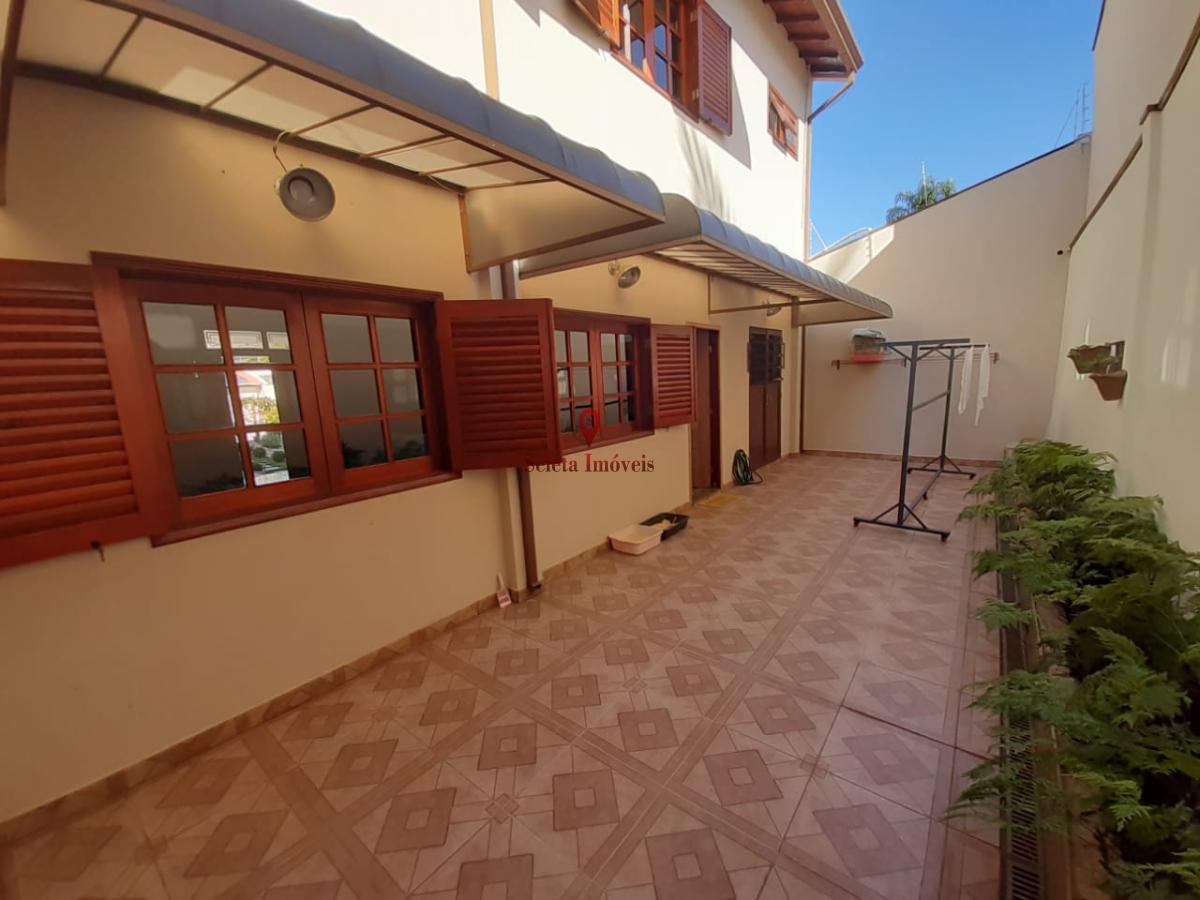 Casa para alugar com 3 quartos, 559m² - Foto 42