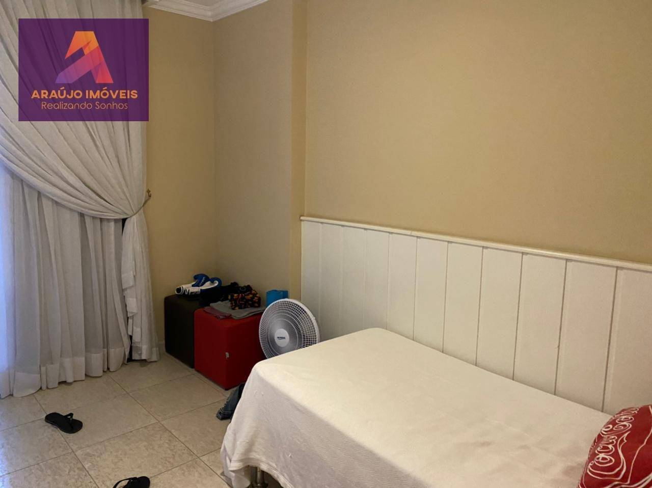 Apartamento à venda com 3 quartos, 150m² - Foto 8