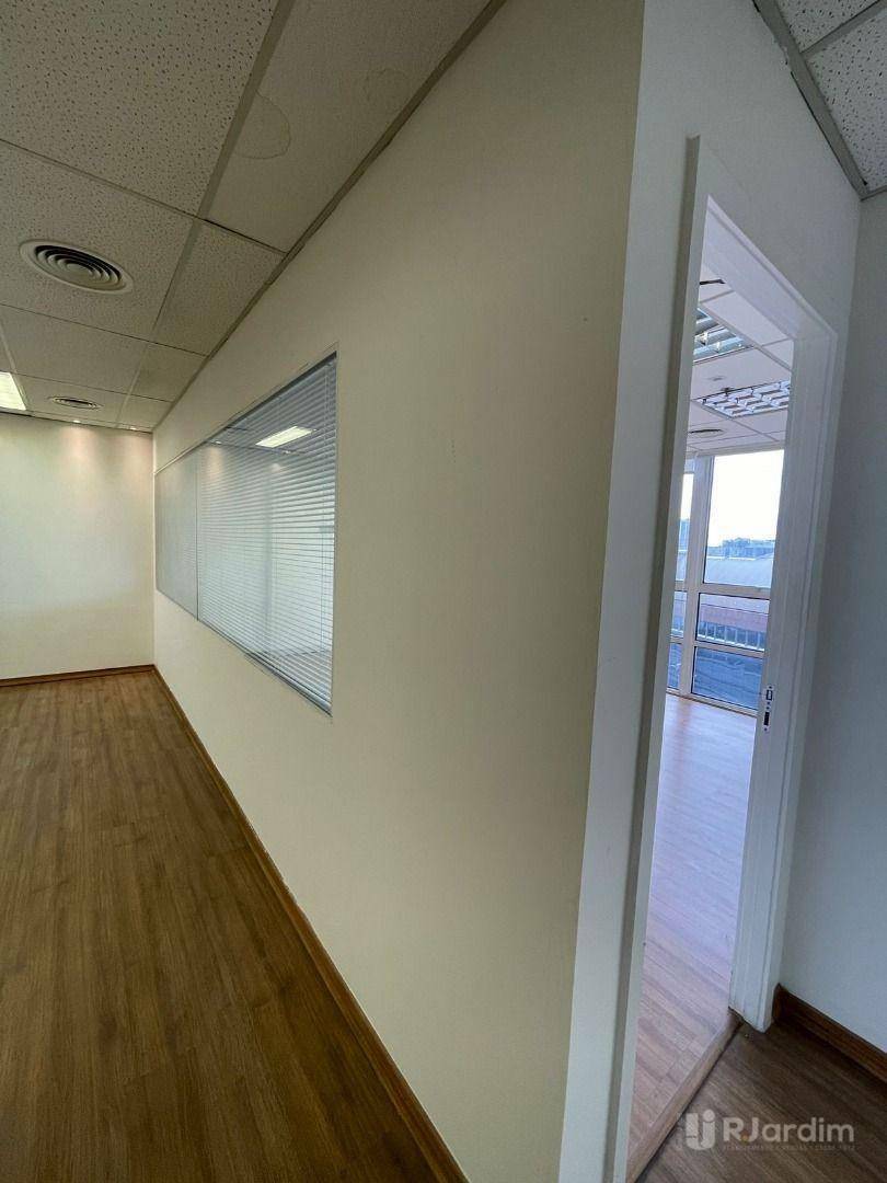 Prédio Inteiro para alugar, 300m² - Foto 10