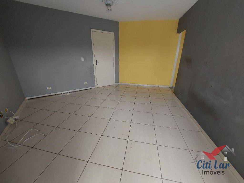 Apartamento à venda com 2 quartos, 62m² - Foto 5