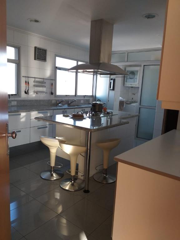 Apartamento à venda com 3 quartos, 122m² - Foto 28