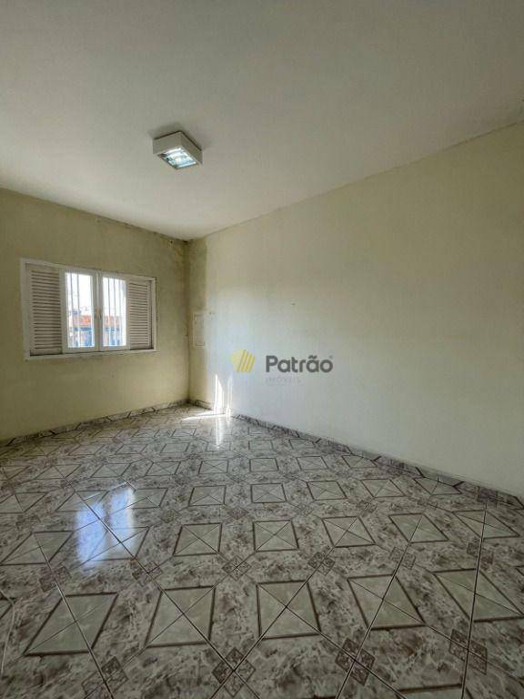 Casa à venda com 3 quartos, 100m² - Foto 16