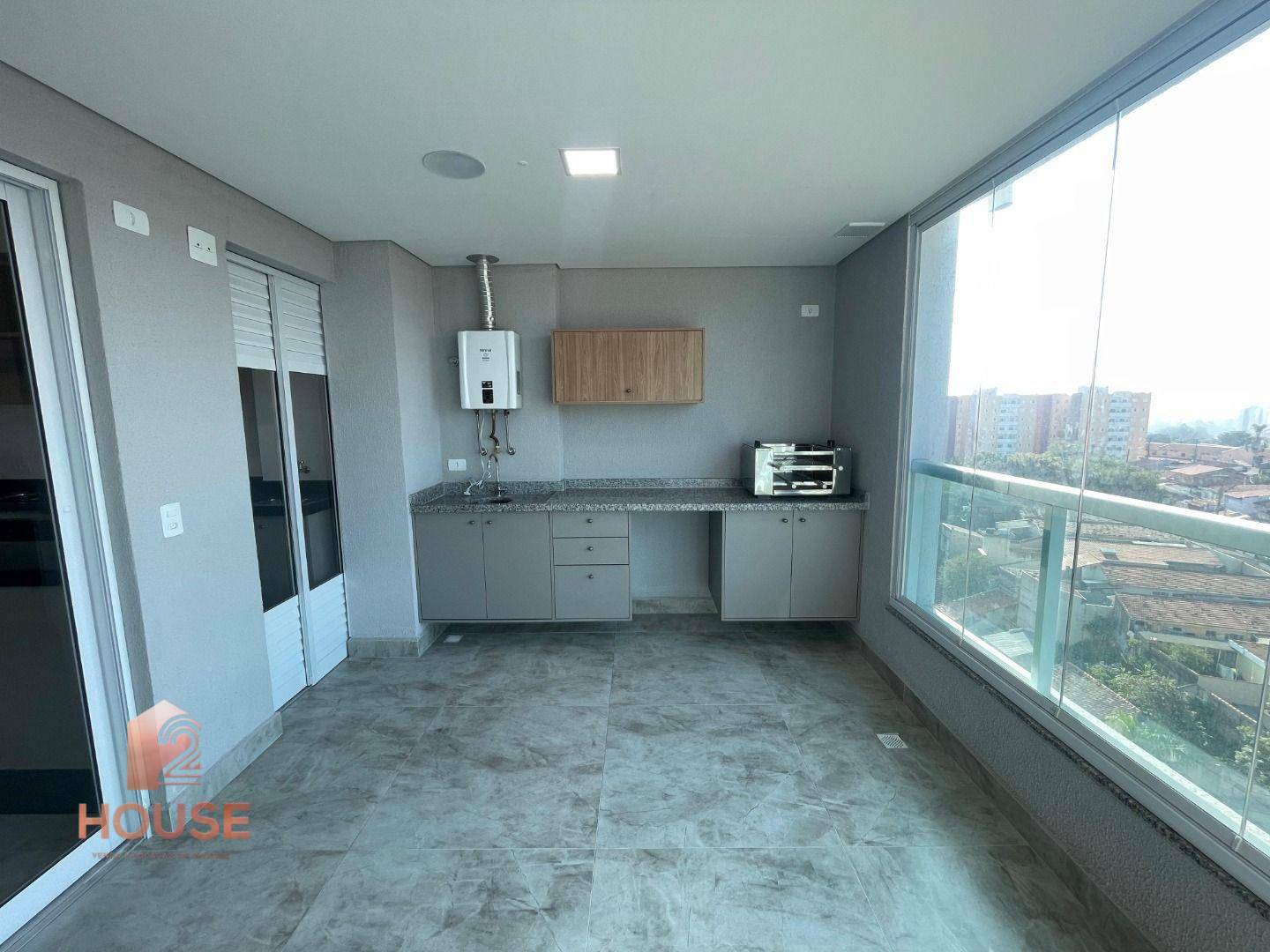 Apartamento para alugar com 3 quartos, 90m² - Foto 12