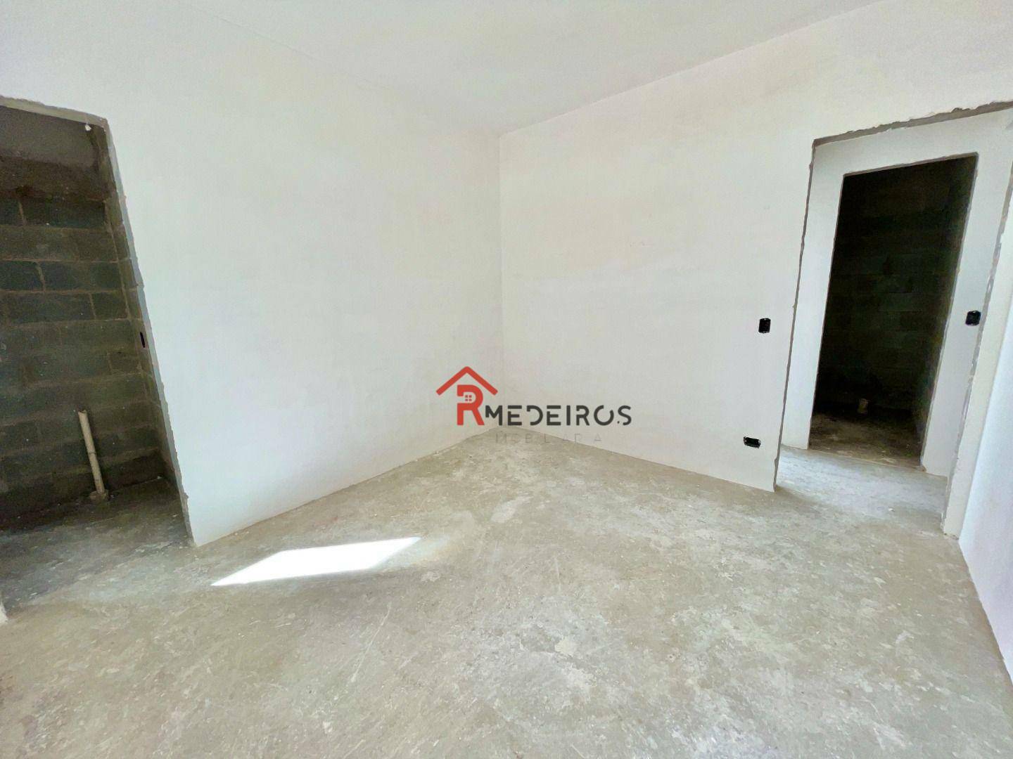 Apartamento à venda com 2 quartos, 85m² - Foto 9