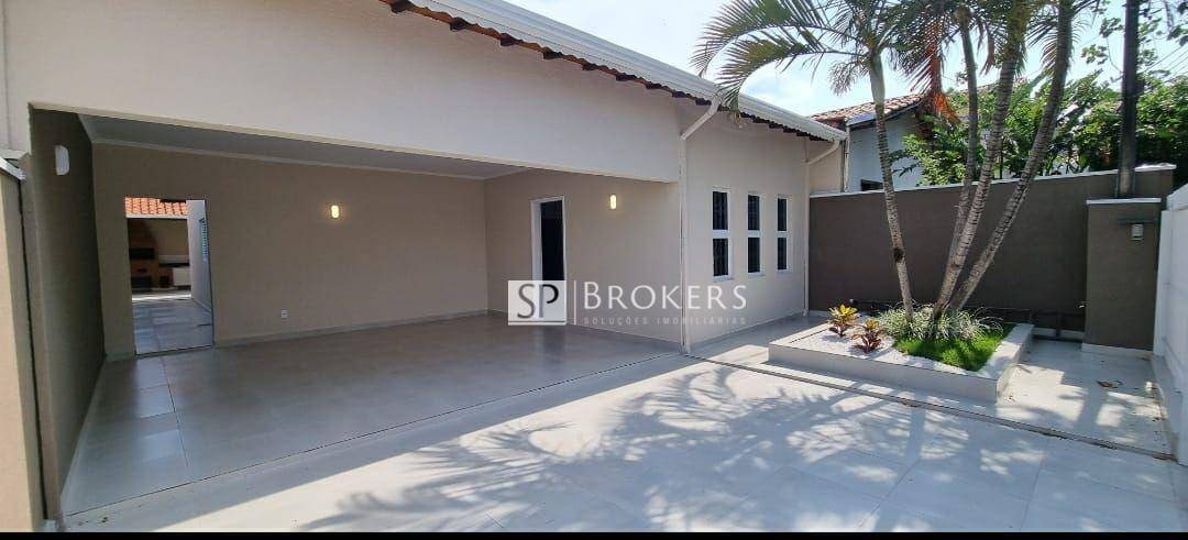 Casa à venda com 3 quartos, 164m² - Foto 1