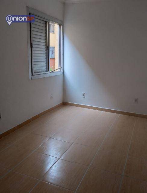 Apartamento à venda com 2 quartos, 64m² - Foto 6