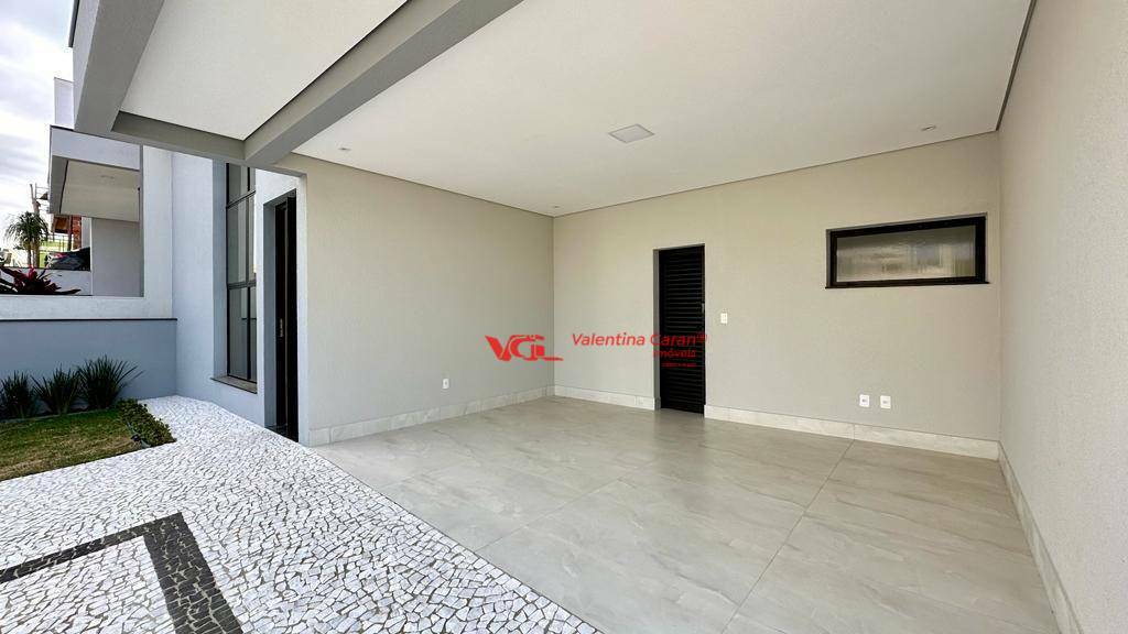 Casa de Condomínio à venda com 3 quartos, 210m² - Foto 3