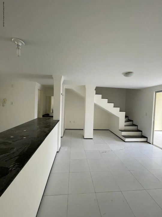 Casa de Condomínio para alugar com 3 quartos, 110m² - Foto 5