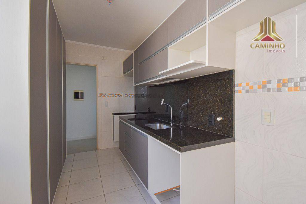 Apartamento à venda com 2 quartos, 65m² - Foto 14