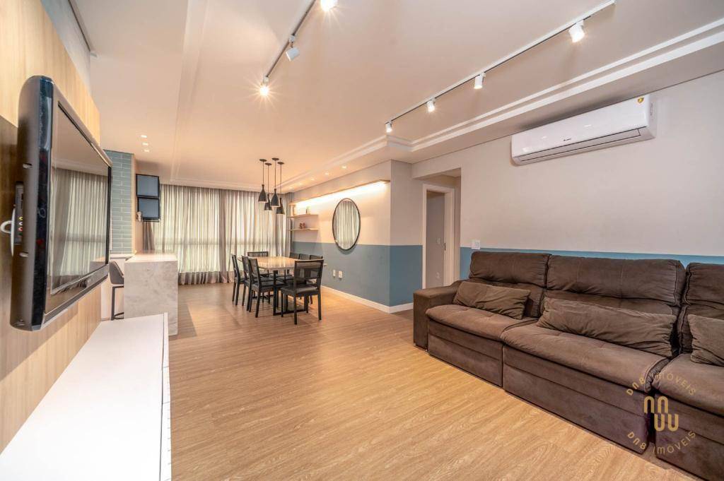 Apartamento à venda com 3 quartos, 123m² - Foto 3