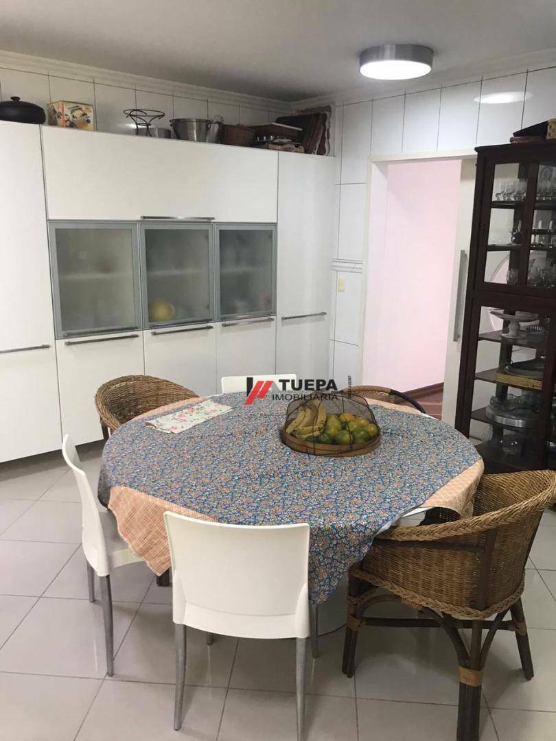 Apartamento à venda com 4 quartos, 210m² - Foto 38