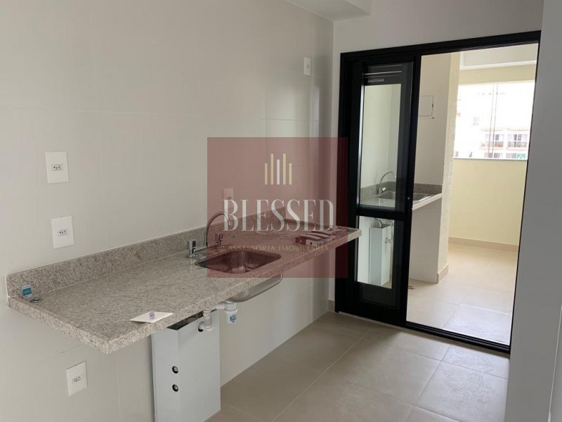 Apartamento à venda com 3 quartos, 93m² - Foto 19