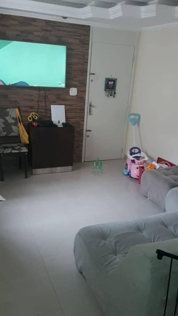 Apartamento à venda com 2 quartos, 43m² - Foto 2