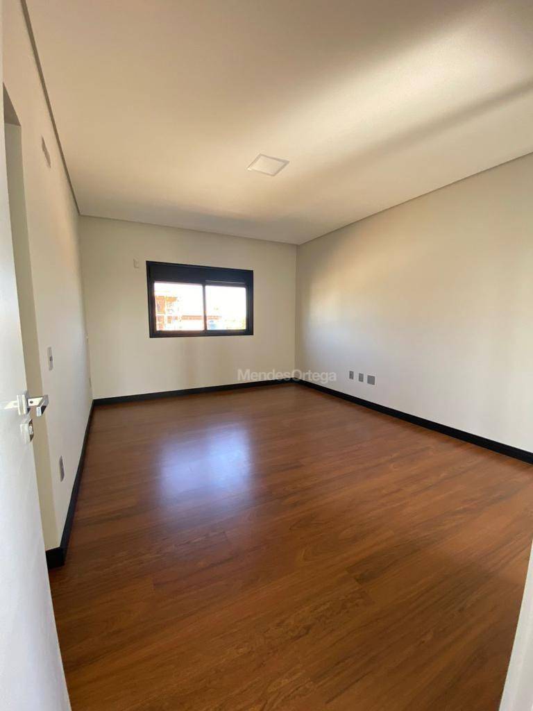 Casa de Condomínio à venda com 3 quartos, 338m² - Foto 9