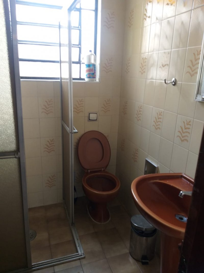 Sobrado à venda com 5 quartos, 250m² - Foto 24