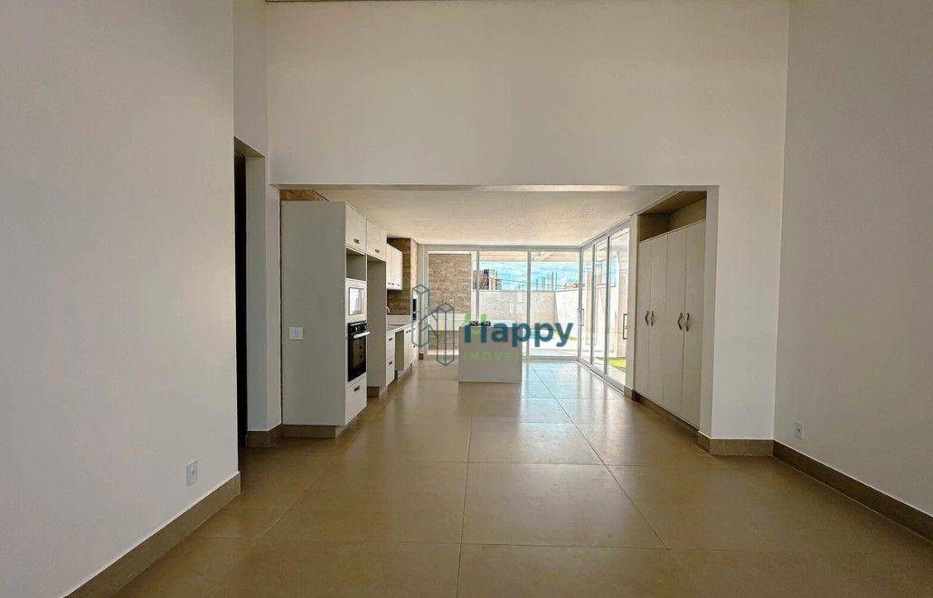 Casa de Condomínio à venda com 3 quartos, 262m² - Foto 3