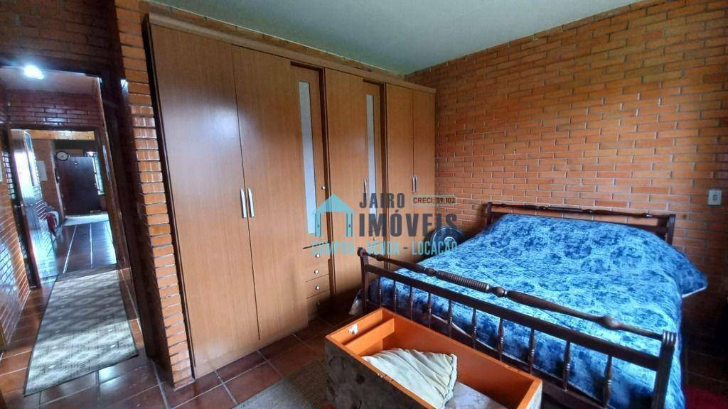 Casa à venda com 3 quartos, 290m² - Foto 25