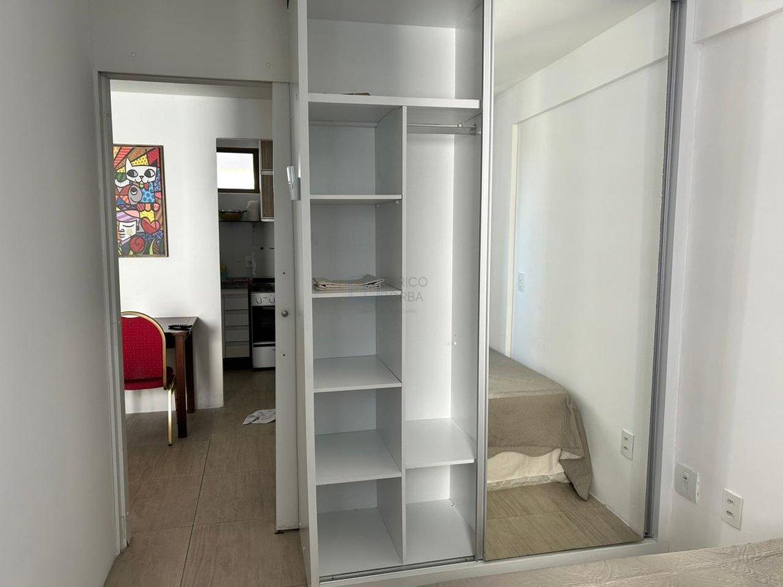 Apartamento à venda com 1 quarto, 40m² - Foto 6