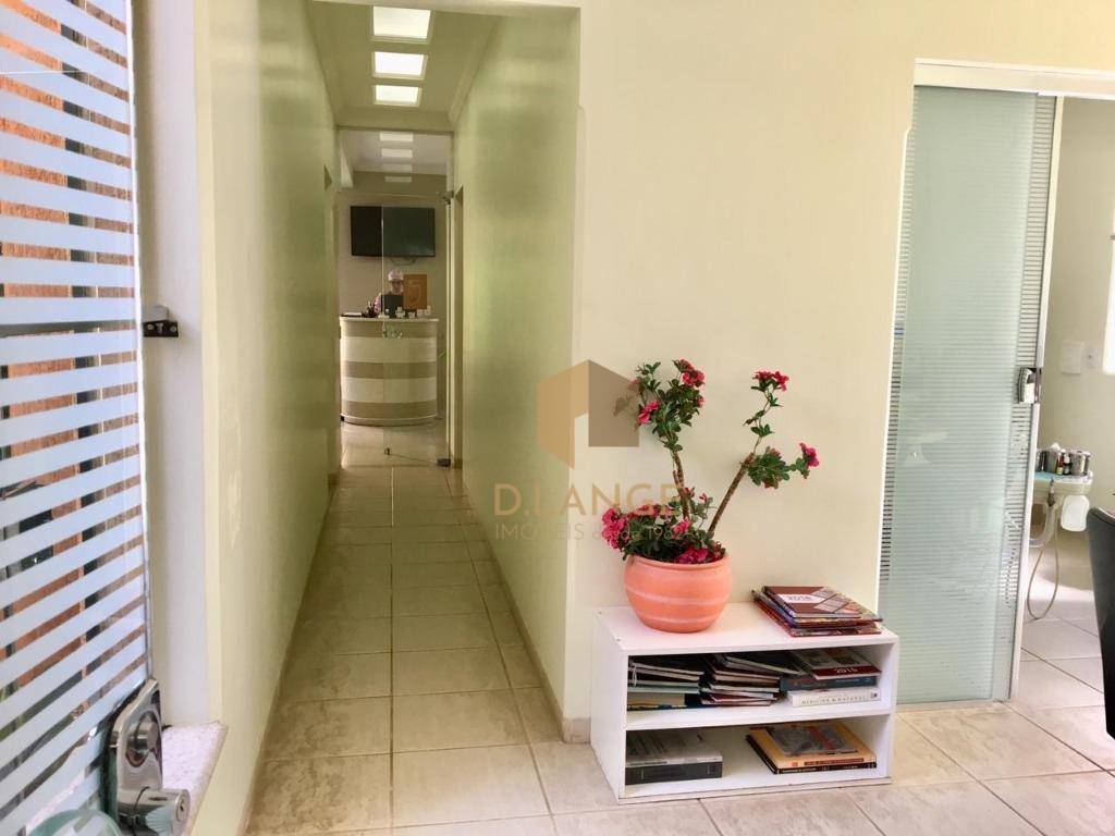 Casa à venda com 6 quartos, 190m² - Foto 22