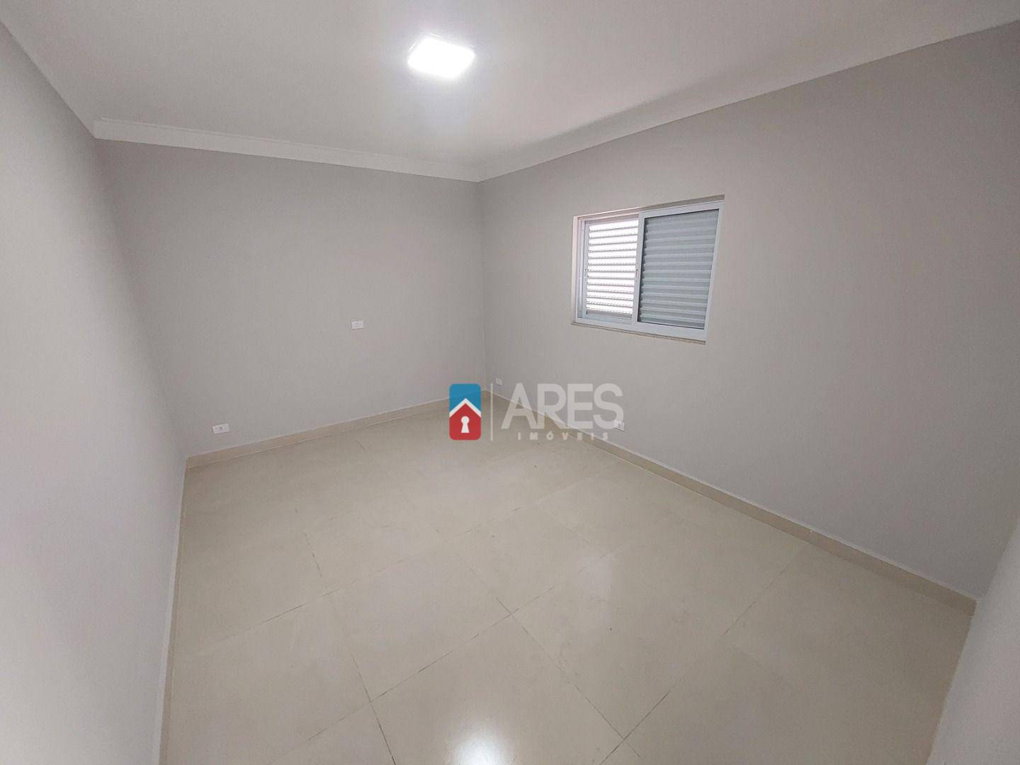 Casa à venda com 4 quartos, 270m² - Foto 16