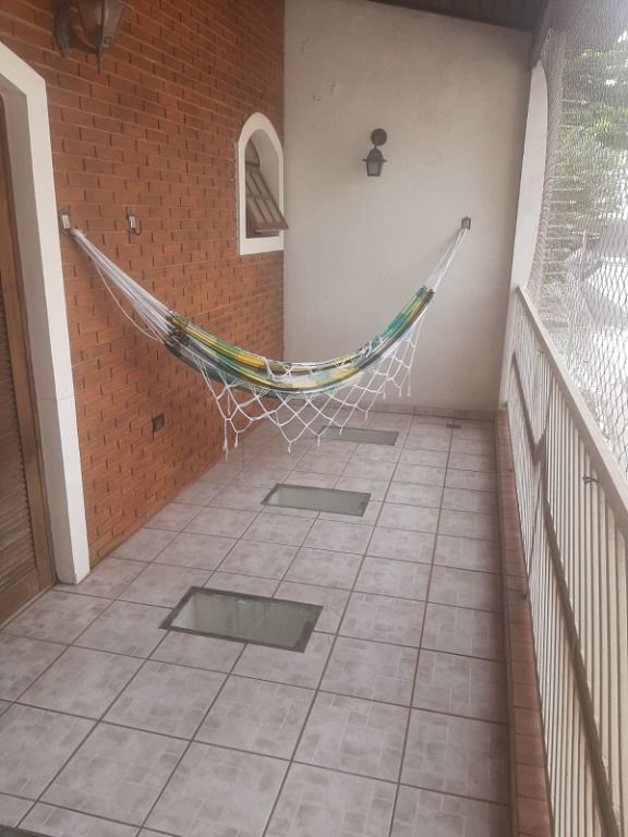 Sobrado à venda com 3 quartos, 240m² - Foto 22