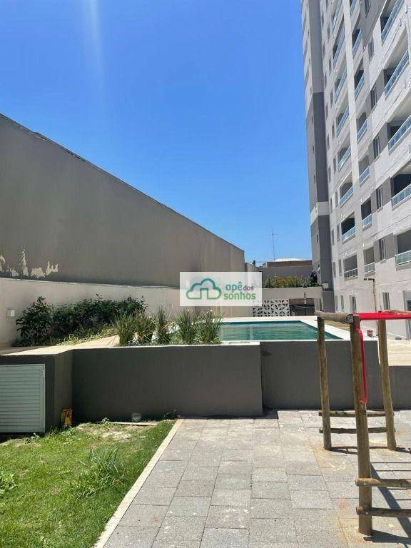 Apartamento à venda com 2 quartos, 33m² - Foto 21