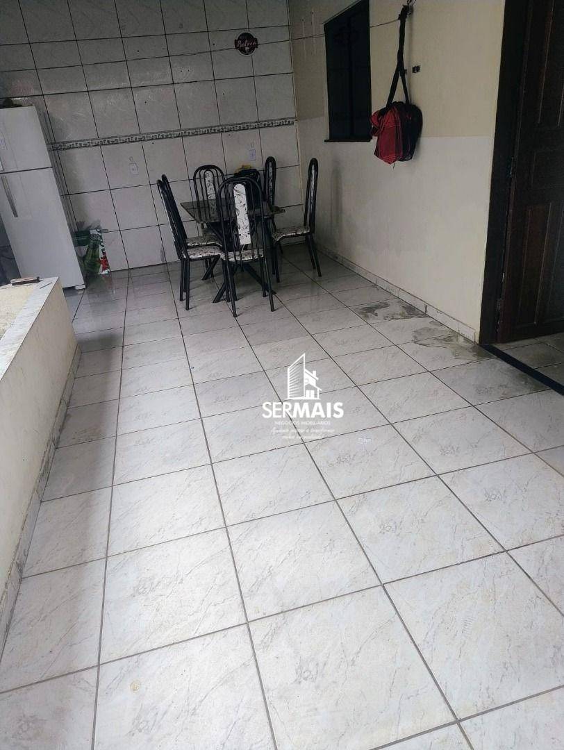 Casa, 2 quartos, 224 m² - Foto 4