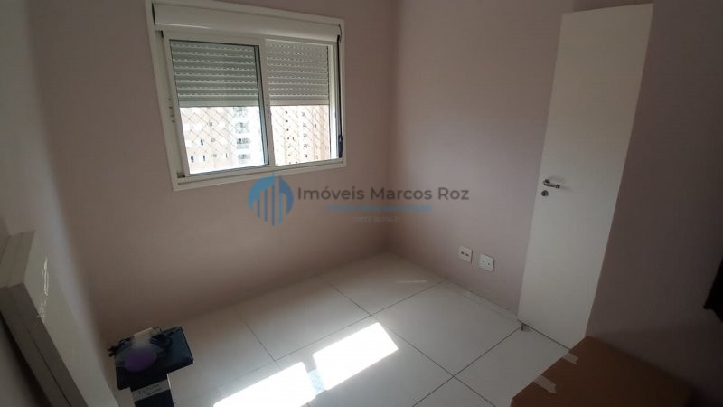 Apartamento à venda com 3 quartos, 119m² - Foto 28