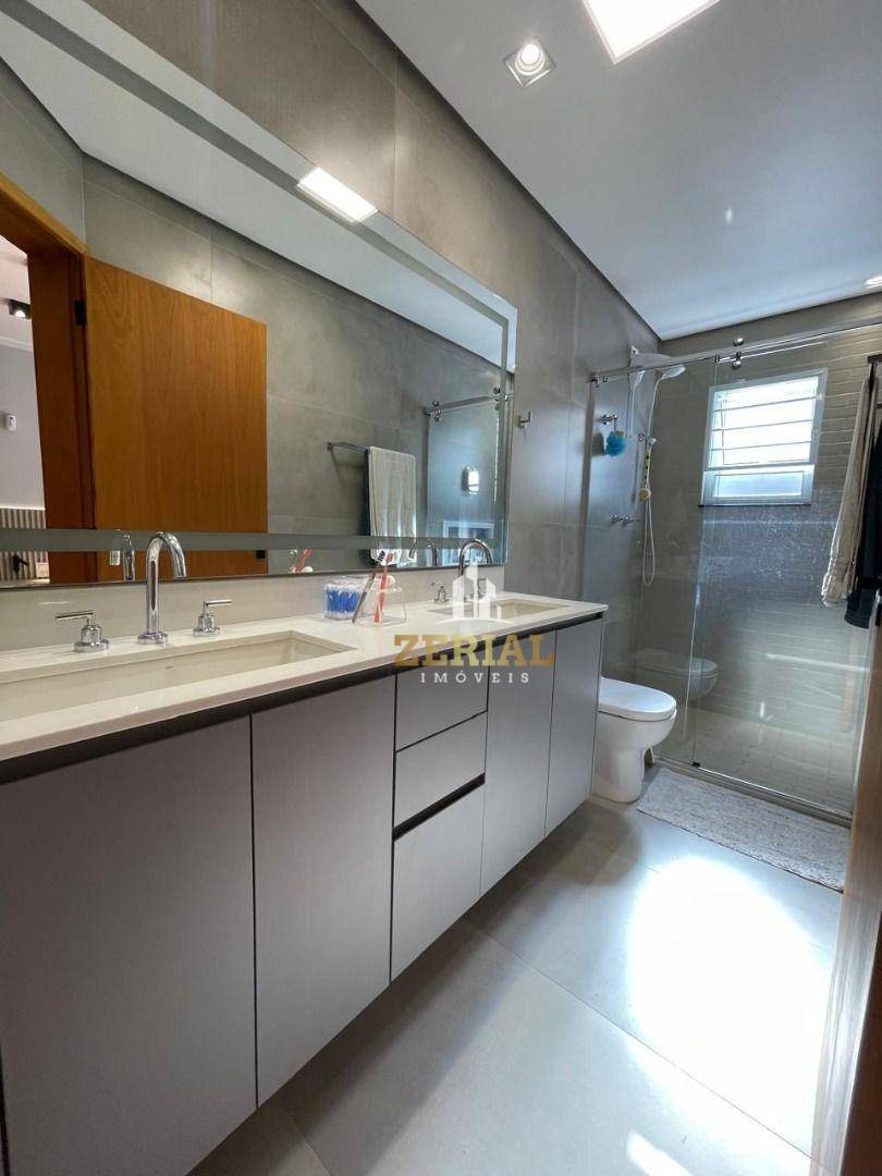 Sobrado à venda com 3 quartos, 271m² - Foto 21