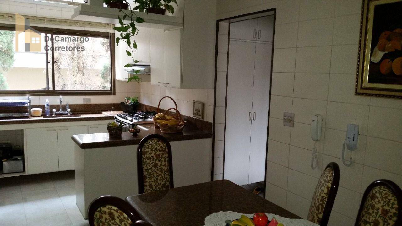 Apartamento à venda com 3 quartos, 136m² - Foto 6