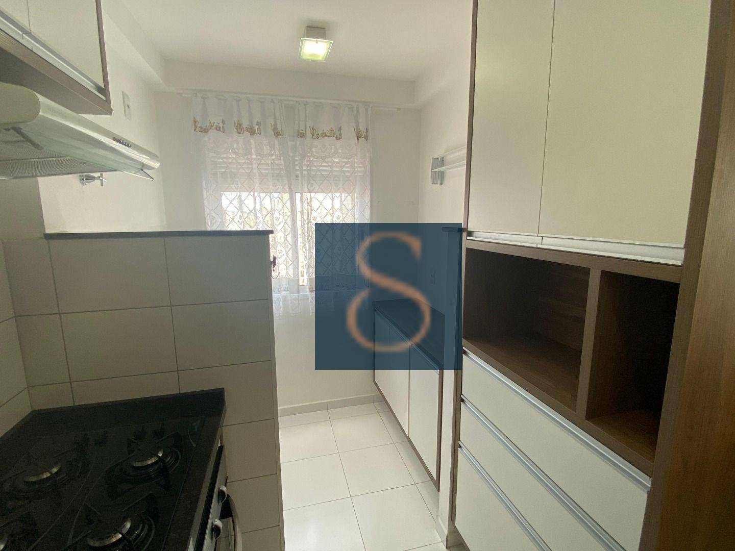 Apartamento à venda com 2 quartos, 65m² - Foto 3