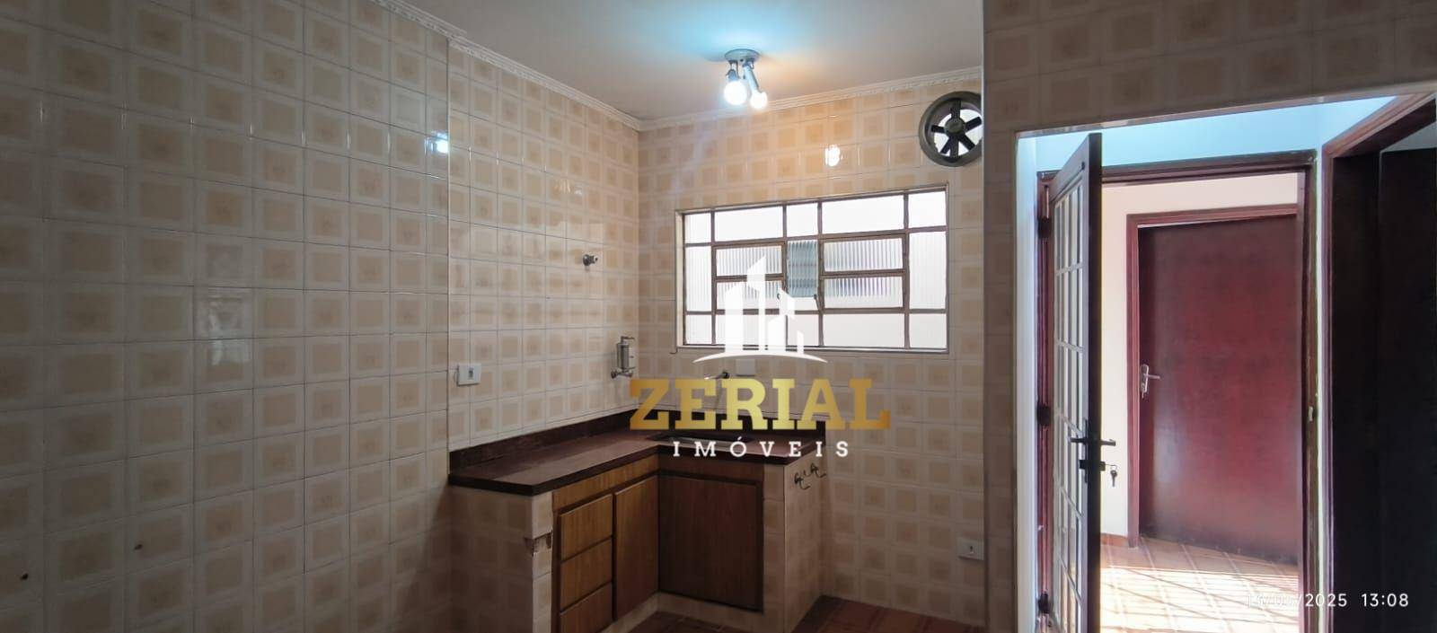 Casa para alugar com 4 quartos, 290m² - Foto 27