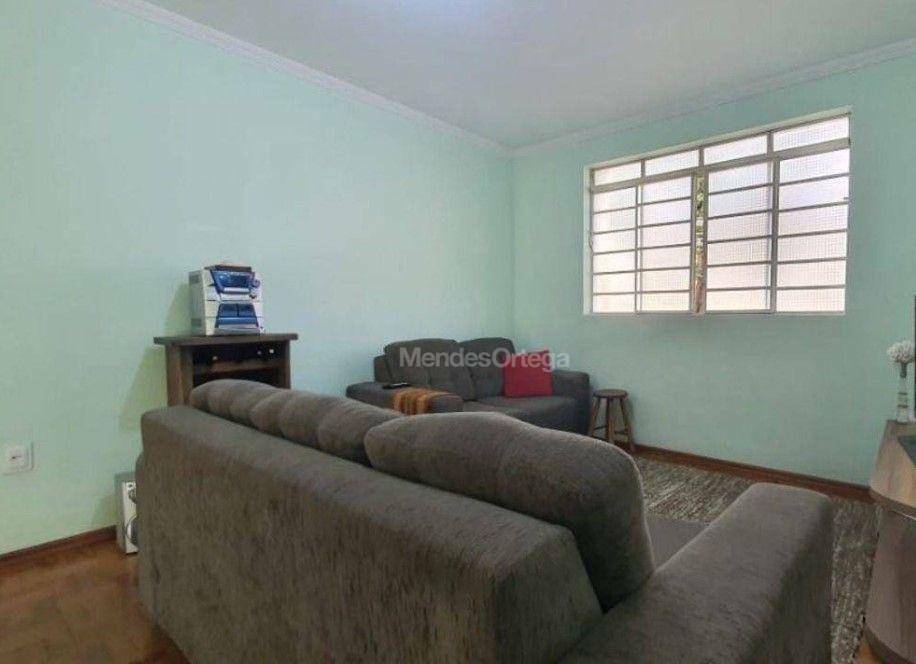 Apartamento para alugar com 2 quartos, 75m² - Foto 3