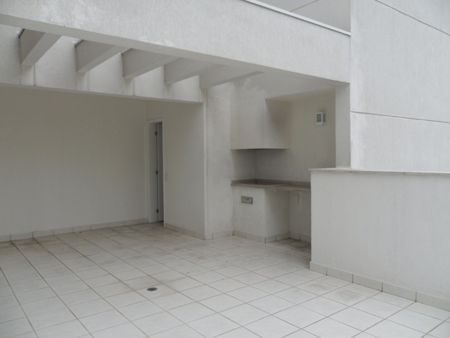 Apartamento à venda com 3 quartos, 143m² - Foto 17