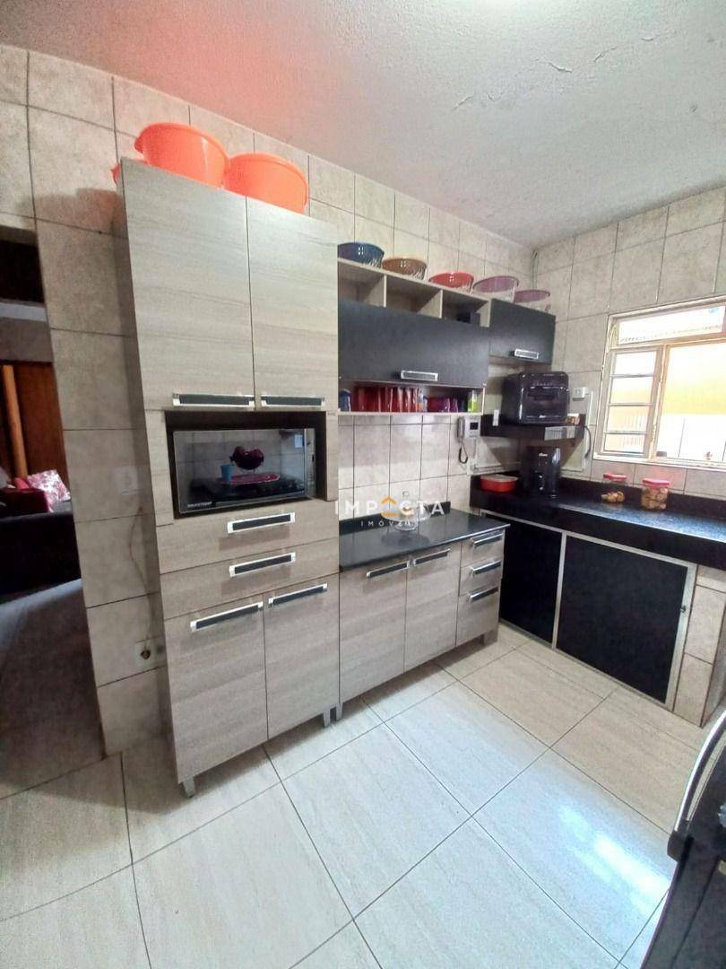 Casa à venda com 4 quartos, 158m² - Foto 4