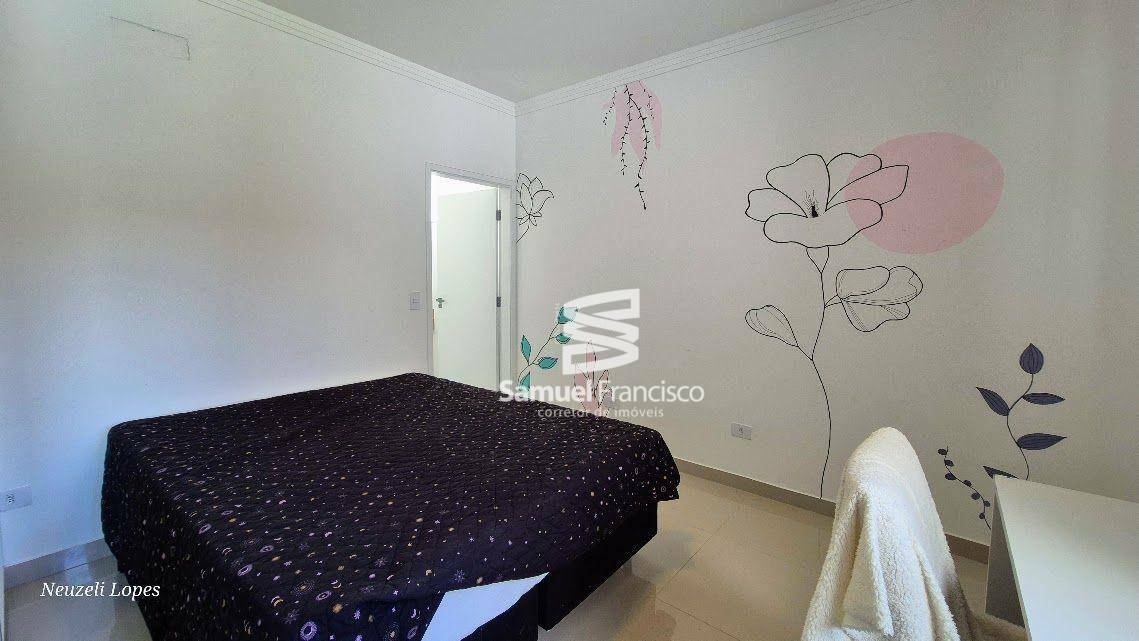 Casa à venda com 3 quartos, 197m² - Foto 14