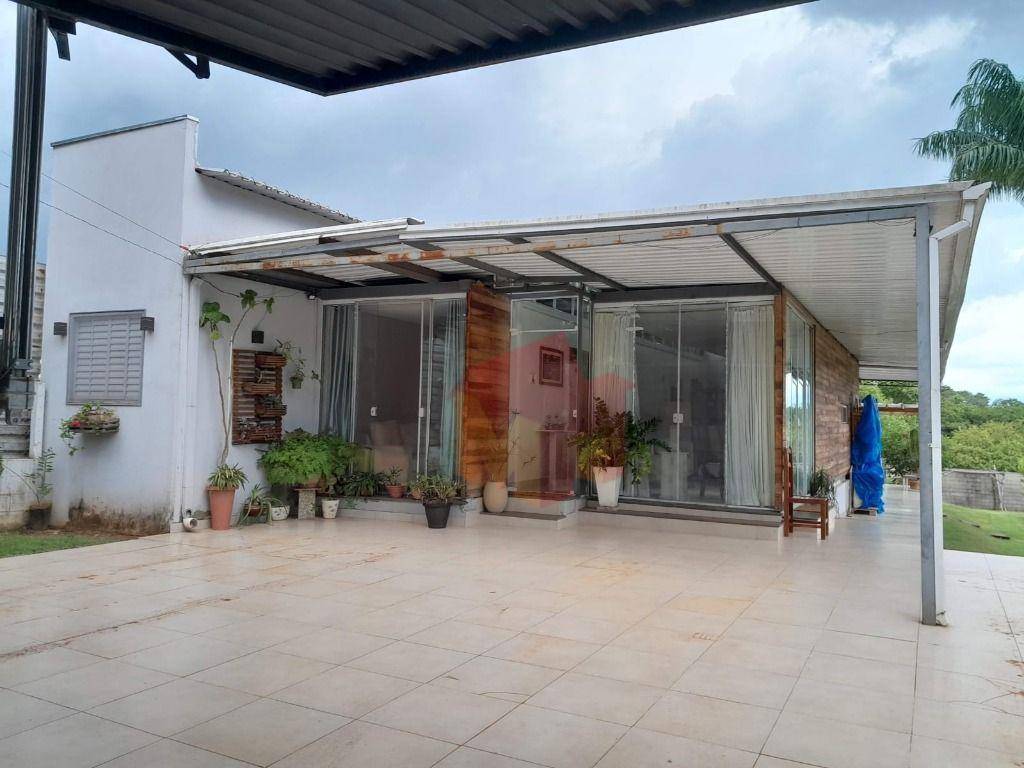 Chácara, 6 quartos, 1000 m² - Foto 1