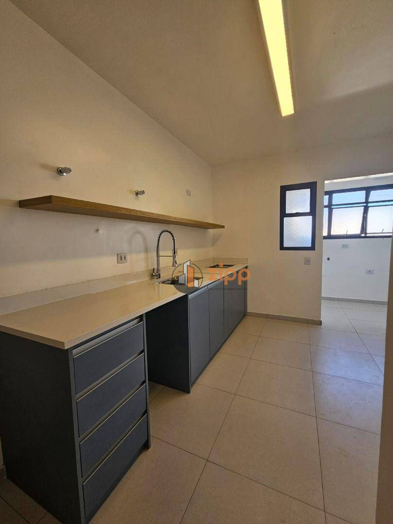 Cobertura à venda com 3 quartos, 204m² - Foto 10