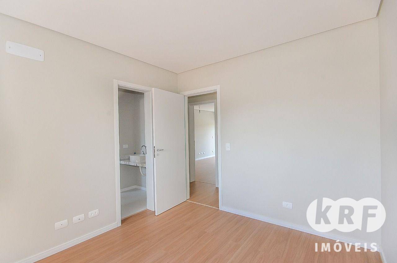 Casa à venda com 3 quartos, 162m² - Foto 8