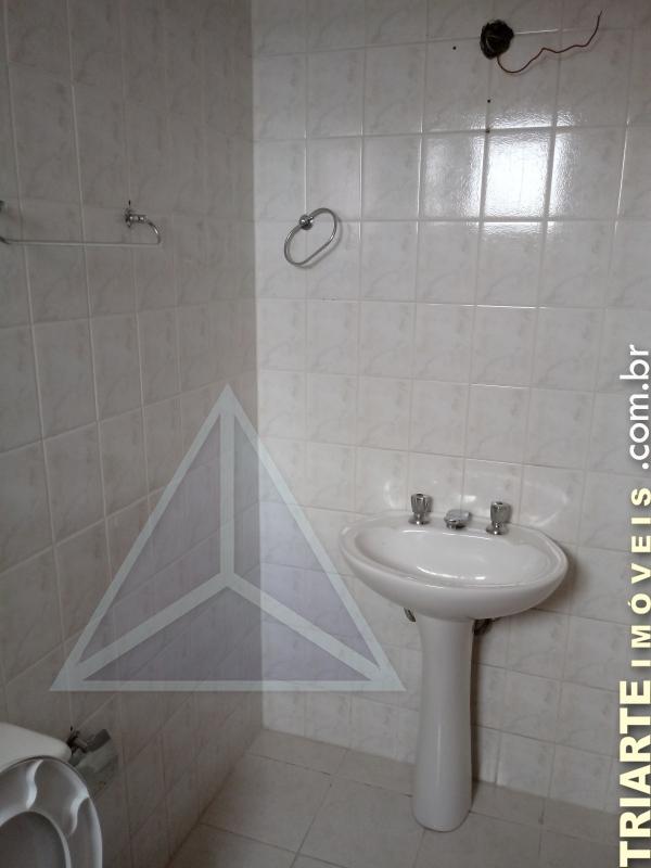 Apartamento à venda com 2 quartos, 64m² - Foto 12