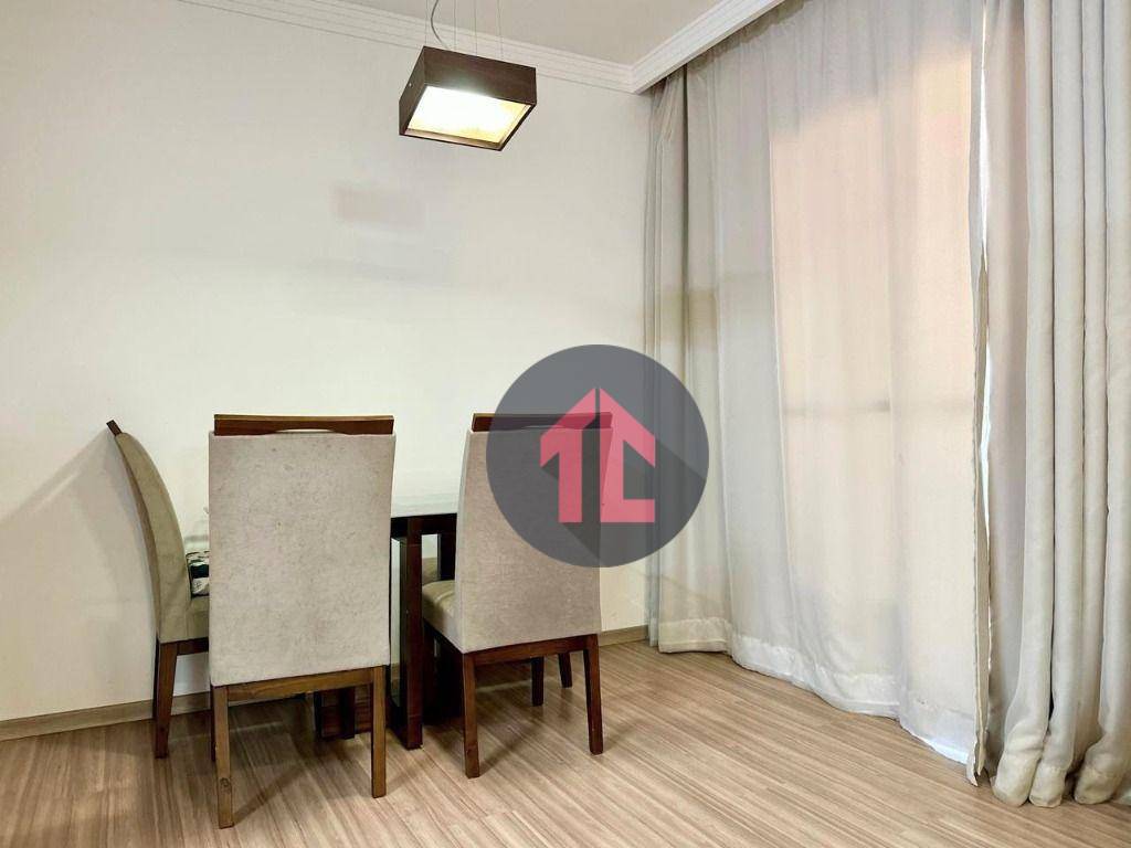 Apartamento à venda com 3 quartos, 66m² - Foto 2