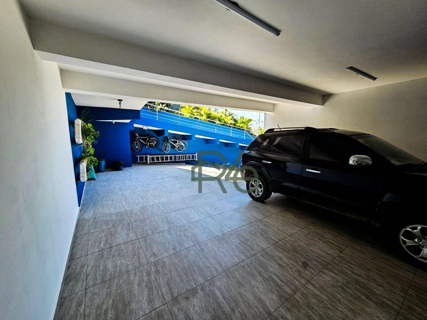 Casa de Condomínio à venda com 3 quartos, 378m² - Foto 24