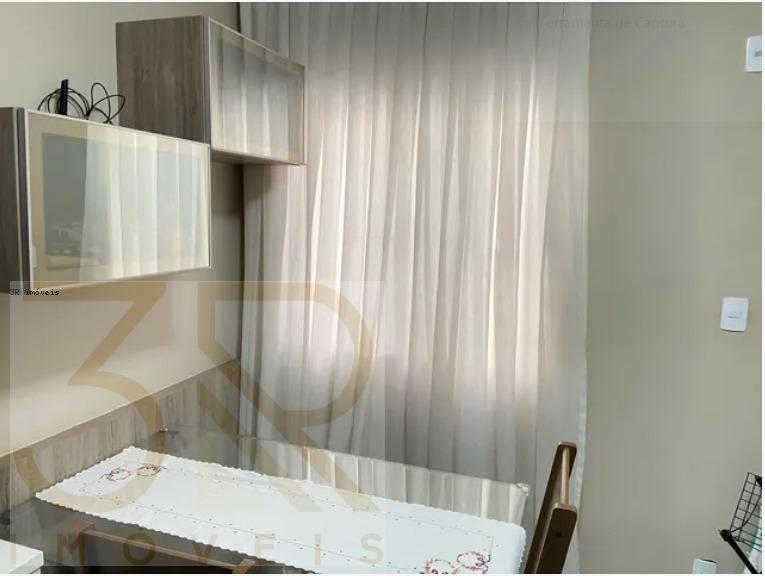 Apartamento à venda com 2 quartos, 44m² - Foto 3