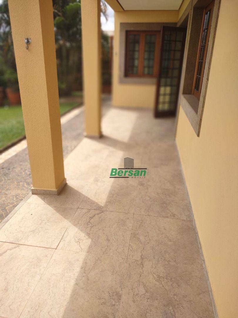 Casa de Condomínio à venda e aluguel com 3 quartos, 286m² - Foto 40