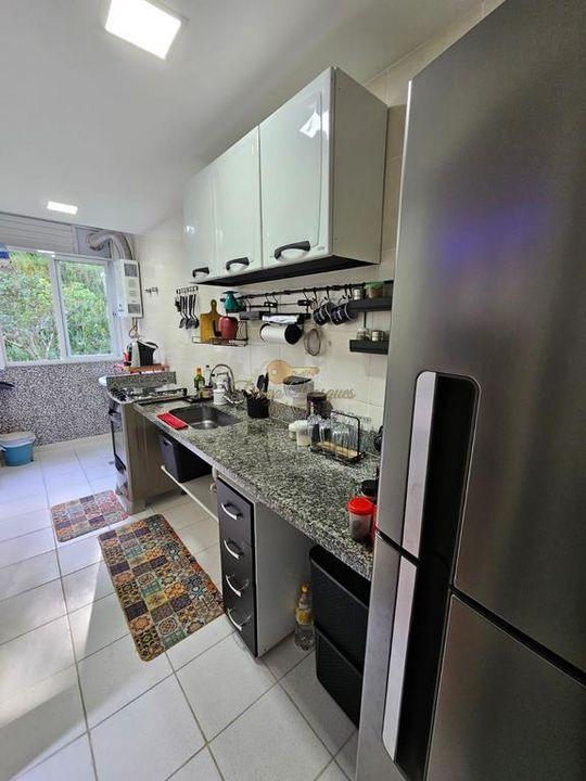 Apartamento à venda com 2 quartos, 58m² - Foto 8