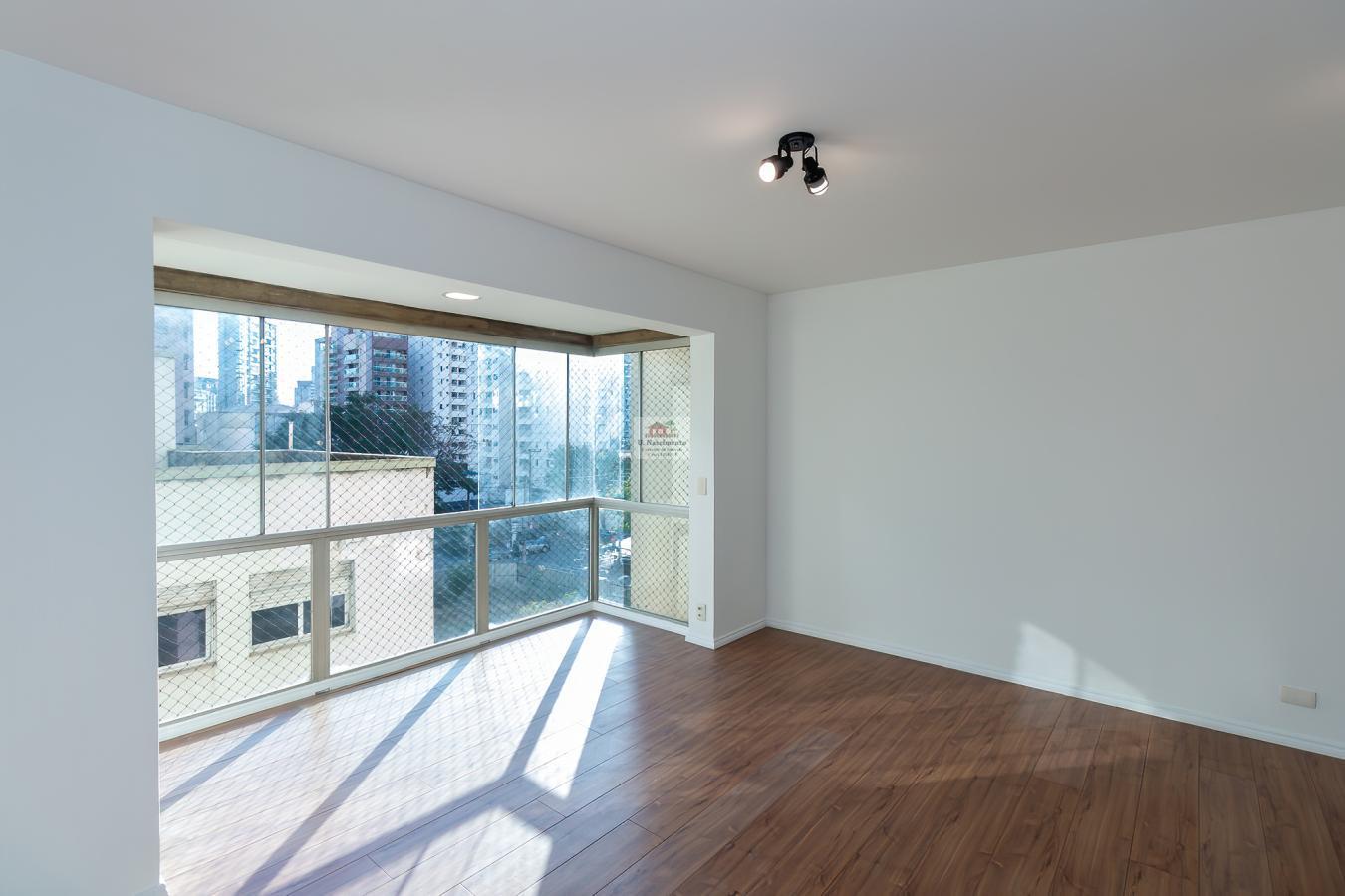 Apartamento para alugar com 2 quartos, 110m² - Foto 7