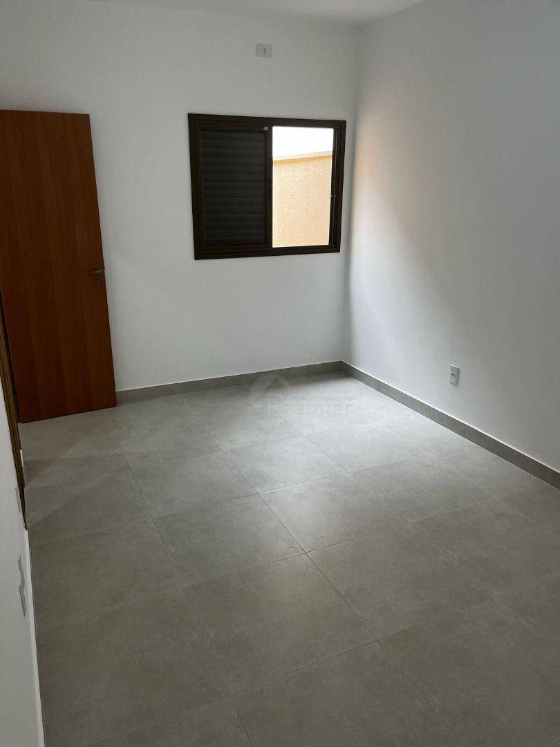 Casa à venda com 3 quartos, 73m² - Foto 12